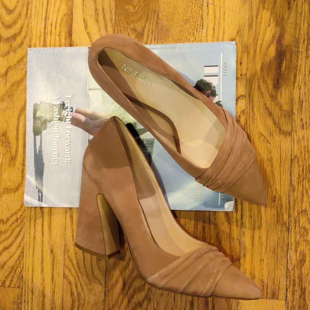 Nine West shoes|Suede pumps| Color- Tan| Size 9.5 Gently used